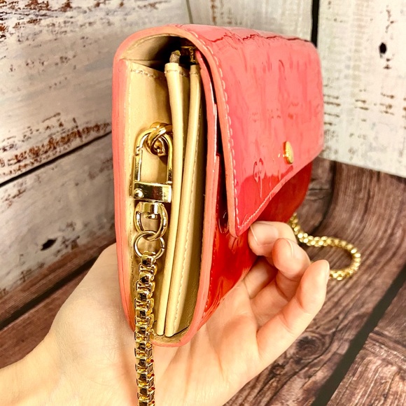 Louis Vuitton vernis wallet on chain crossbody - Picture 11 of 15